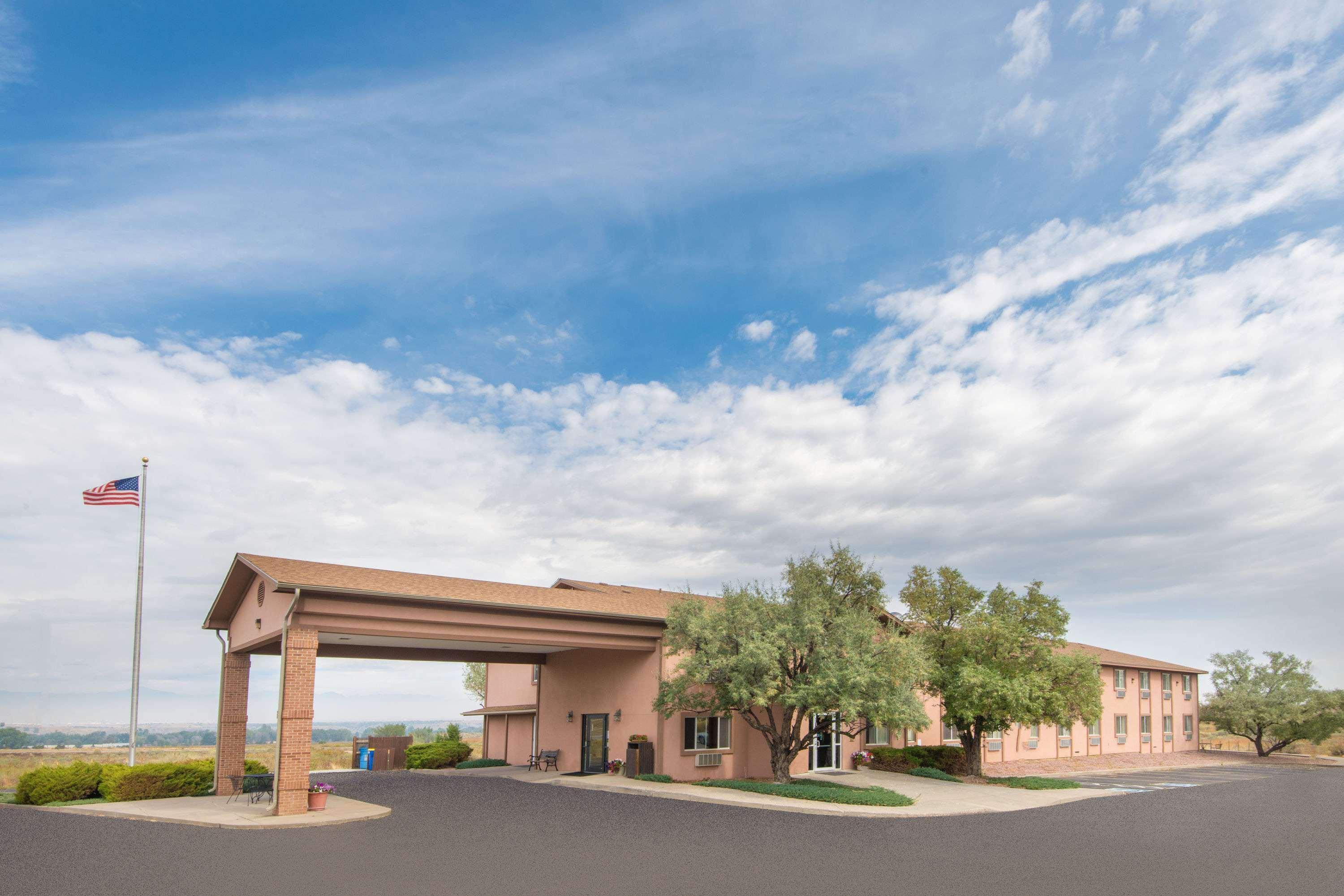 Super 8 By Wyndham Florence Co Exterior photo